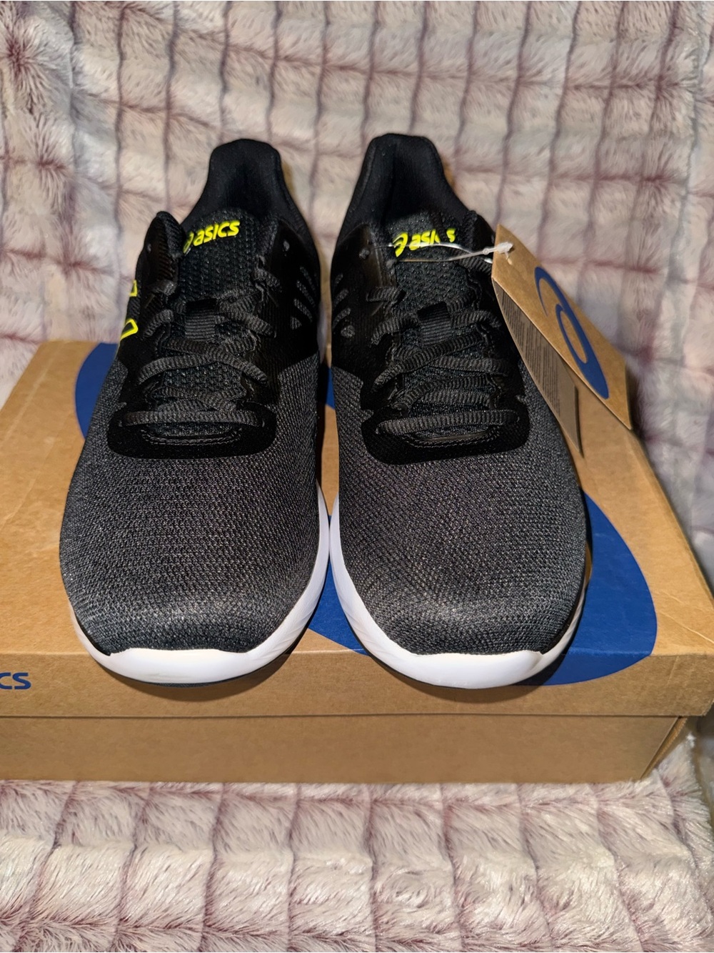Asics Men's Black Athletic Shoes with White Sole and Yellow Accents